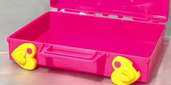 Valija plástica de juguete