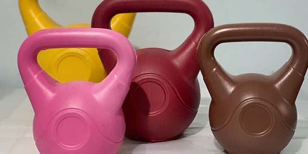 Kettlebells plásticos de entrenamiento